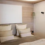 Eulenschlupf Wellnesswohnung Schwarzwald Mit Sauna, Homekino&hot Tub Nahe Schweiz Für Paare Apartment *