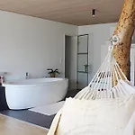 Apartment Eulenschlupf Wellnesswohnung Schwarzwald Mit Sauna, Homekino&hot Tub Nahe Schweiz Für Paare *