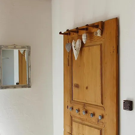 Eulenschlupf Wellnesswohnung Schwarzwald Mit Sauna, Homekino & Hot Tub Nahe Schweiz Fuer Paare Appartamento